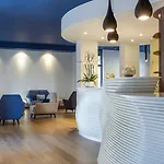 In Situ Hotell 4*